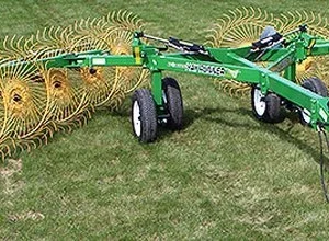 Ogden RCR812 Hay Runner 10-Wheel Rake